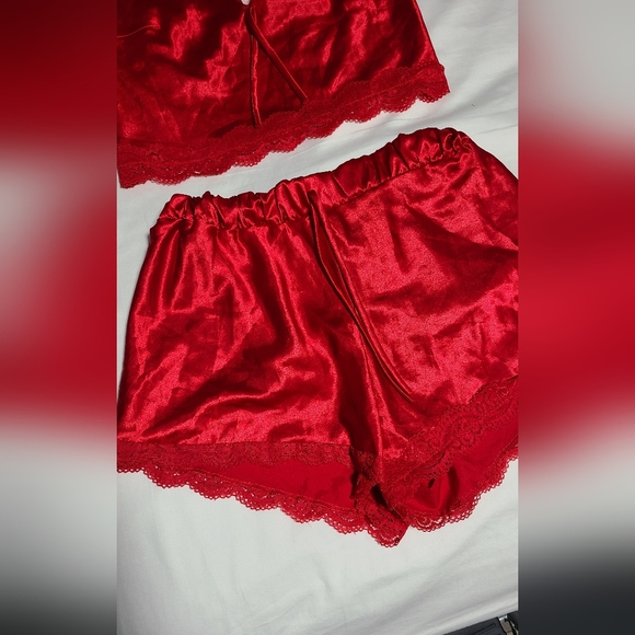 Pajama Set - Picture 4 of 11